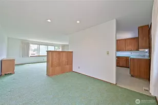 23031 19th Ave S, Des Moines, WA 98198 - Photo 10