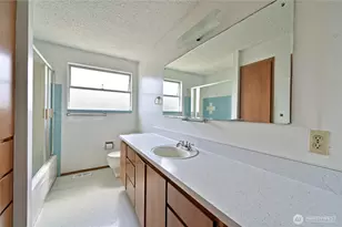 23031 19th Ave S, Des Moines, WA 98198 - Photo 22