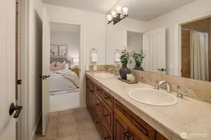 3052 NE Harrison St, Issaquah, WA 98029 - Photo 26