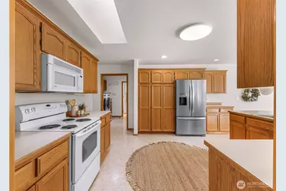 4705 Desmond Street, Bellingham, WA 98229 - Photo 10