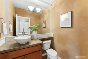 3127 NE Magnolia St, Issaquah, WA 98029 - Photo 18
