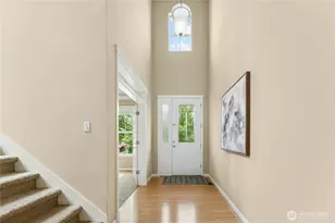 3127 NE Magnolia St, Issaquah, WA 98029 - Photo 4