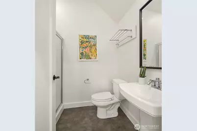 429 13th Avenue E, Seattle, WA 98102 - Photo 4