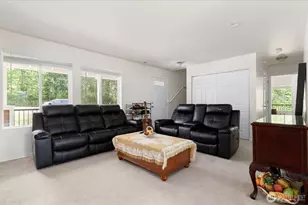 1012 Star Flower Rd, Oak Harbor, WA 98277 - Photo 4