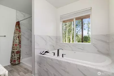 1012 Star Flower Road, Oak Harbor, WA 98277 - Photo 12
