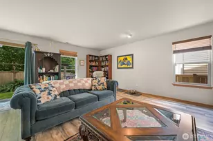 4663 Glacier St, Mount Vernon, WA 98273 - Photo 8