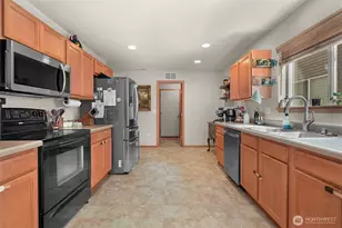 4663 Glacier St, Mount Vernon, WA 98273 - Photo 16