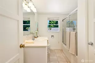 4902 NE 70th St, Seattle, WA 98115 - Photo 28