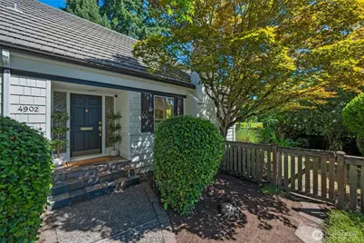 4902 NE 70th Street, Seattle, WA 98115 - Photo 2