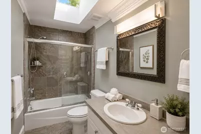 15222 SE 48th Drive, Bellevue, WA 98006 - Photo 12