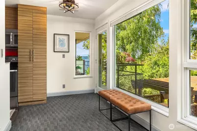 6201 Lake Washington Boulevard NE #208, Kirkland, WA 98033 - Photo 8