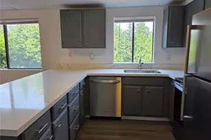 184 Belvedere St, Camano Island, WA 98282 - Photo 4