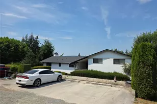 184 Belvedere St, Camano Island, WA 98282 - Photo 14