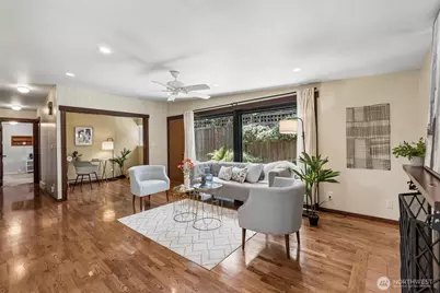 3222 NE 85th Street, Seattle, WA 98115 - Photo 4