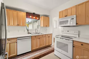 1460 S Fife St, Tacoma, WA 98405 - Photo 16
