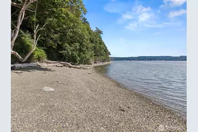 9208 128th Street Ct NW, Gig Harbor, WA 98329 - Photo 2