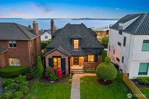 2527 Westmont Way W, Seattle, WA 98199 - Photo 30