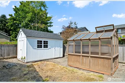 27247 Manor Place NW, Stanwood, WA 98292 - Photo 20