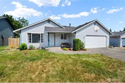 27247 Manor Place NW, Stanwood, WA 98292 - Photo 2