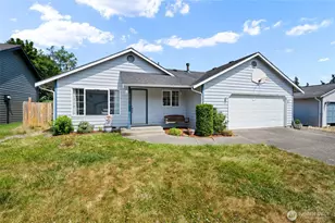 27247 Manor Pl NW, Stanwood, WA 98292 - Photo 2