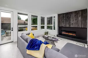 311 NE 59th St, Seattle, WA 98105 - Photo 12