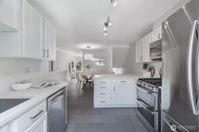14534 12th Avenue NE, Shoreline, WA 98155 - Photo 12