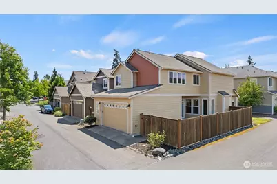 2317 43rd Avenue SE, Puyallup, WA 98374 - Photo 2
