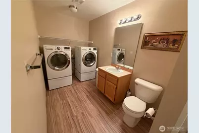 1709 Silver Lake Road, Everett, WA 98208 - Photo 34