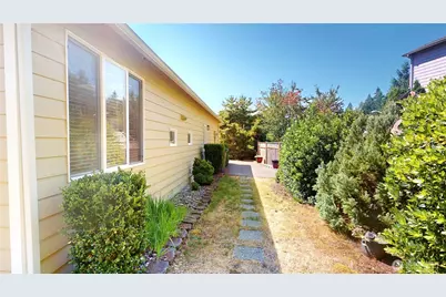 7174 Cobi Place NW, Bremerton, WA 98312 - Photo 36
