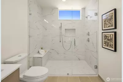 4415 2nd Avenue NE #B, Seattle, WA 98105 - Photo 8