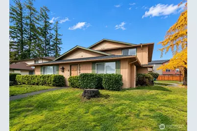 1309 Wildwood Street #A/B/CD, Marysville, WA 98270 - Photo 2