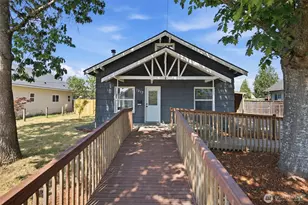 1317 Logan St, Centralia, WA 98531 - Photo 4