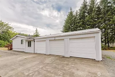1300 SW Mayer Avenue, Winlock, WA 98596 - Photo 4