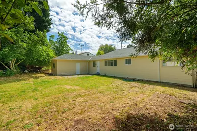 2114 S 128th Street, SeaTac, WA 98168 - Photo 18