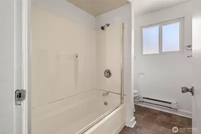 2114 S 128th Street, SeaTac, WA 98168 - Photo 14