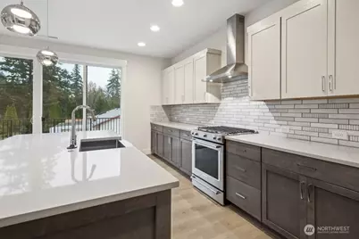 18011 SE 250th Place #2, Covington, WA 98042 - Photo 16