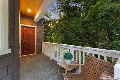 14008 SE 21st Place, Bellevue, WA 98007 - Photo 2