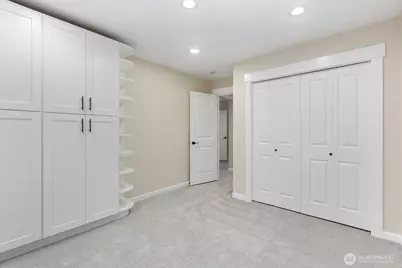 14008 SE 21st Place, Bellevue, WA 98007 - Photo 26