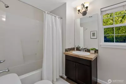 14008 SE 21st Place, Bellevue, WA 98007 - Photo 28