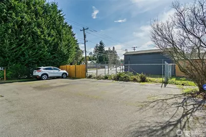 8847 9th Avenue SW #A, Seattle, WA 98106 - Photo 28
