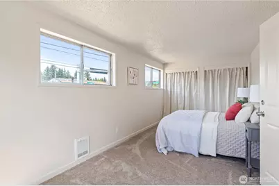 503 S National Avenue, Bremerton, WA 98312 - Photo 24