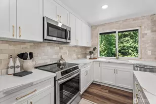 4103 204th Ave NE, Sammamish, WA 98074 - Photo 8