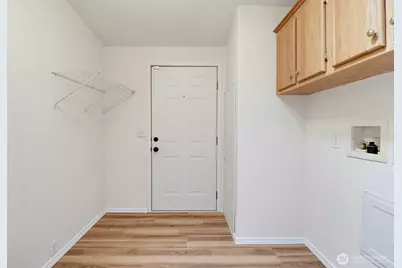 13111 213th Avenue Ct E, Bonney Lake, WA 98391 - Photo 18