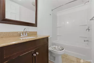 10015 189th Street E, Puyallup, WA 98375 - Photo 24