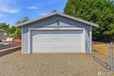 10015 189th Street E, Puyallup, WA 98375 - Photo 36