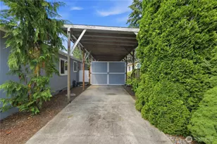 10015 189th St E, Puyallup, WA 98375 - Photo 32