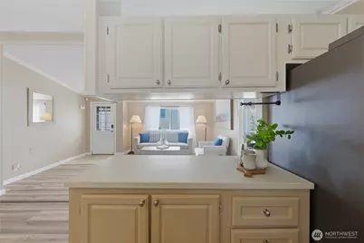 10015 189th Street E, Puyallup, WA 98375 - Photo 14