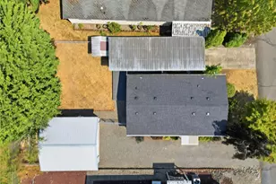 10015 189th St E, Puyallup, WA 98375 - Photo 4