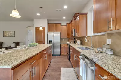 18509 104th Street Ct E, Bonney Lake, WA 98391 - Photo 14