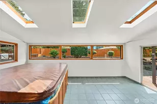 820 Monroe Ave NE, Renton, WA 98056 - Photo 16